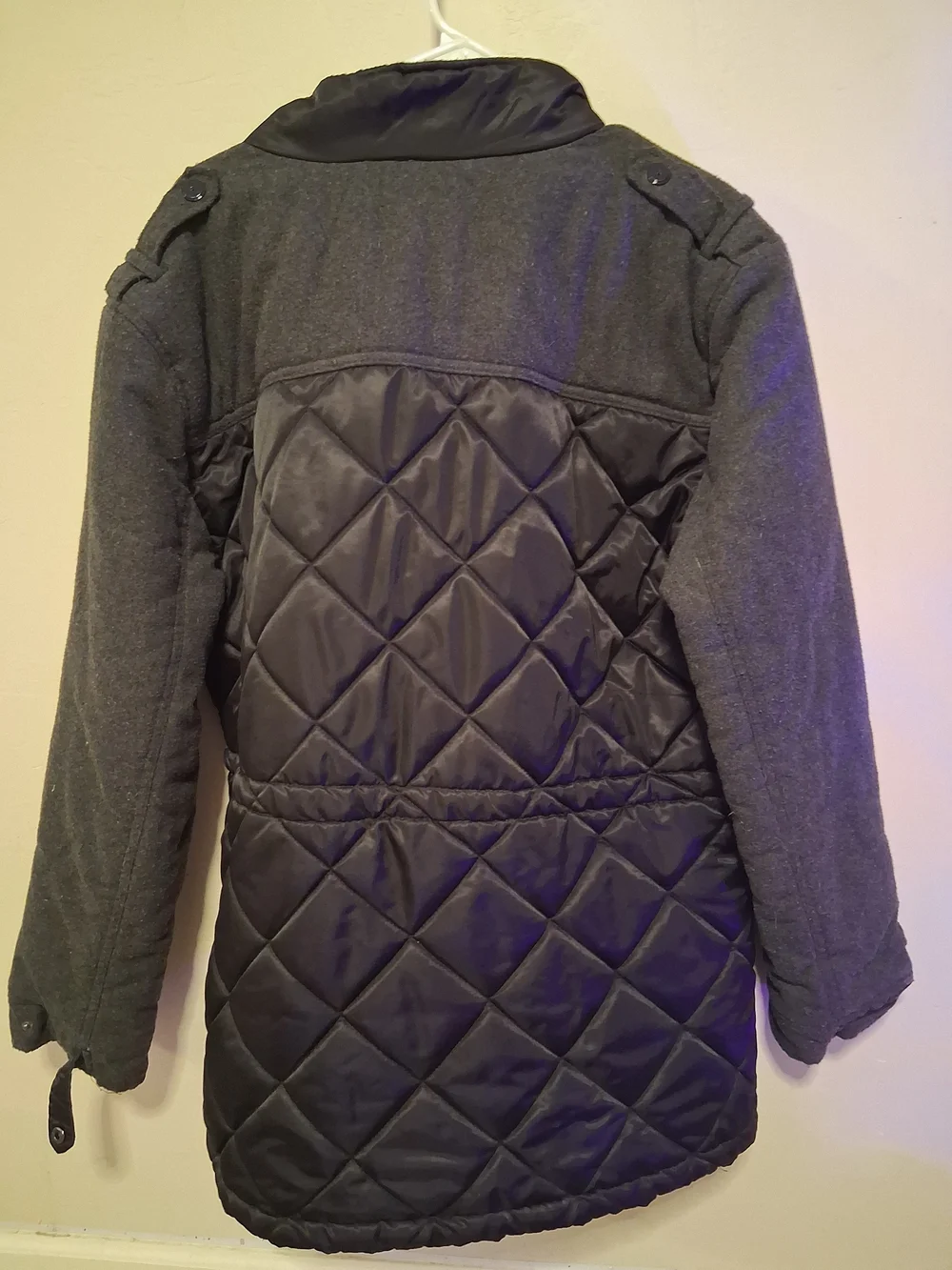 Men's Quilted Puffer Jacket in Black & Charcoal